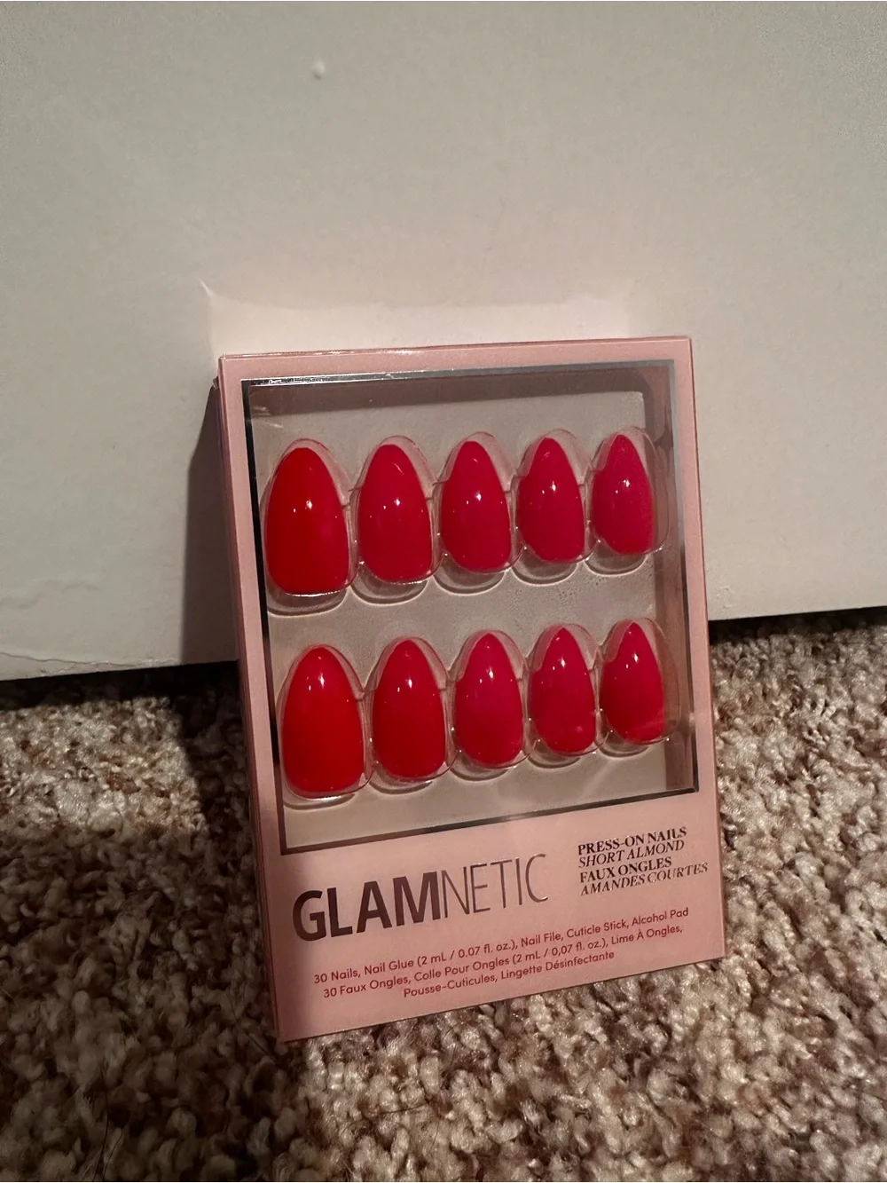 Glamnetic Fiery Red Short Almond Glue On Nails
